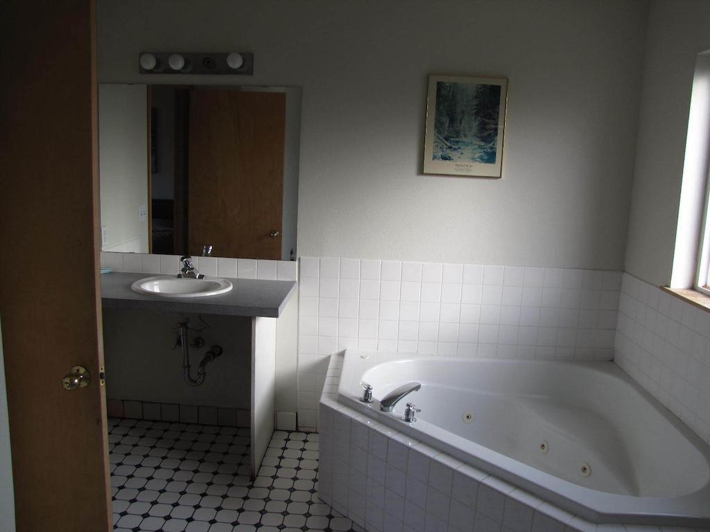 Cascade Inn 贝灵厄姆 外观 照片